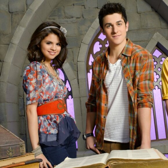 Red and Navy Sheer Floral Blouse ASO Alex Russo - Picture 5 of 6